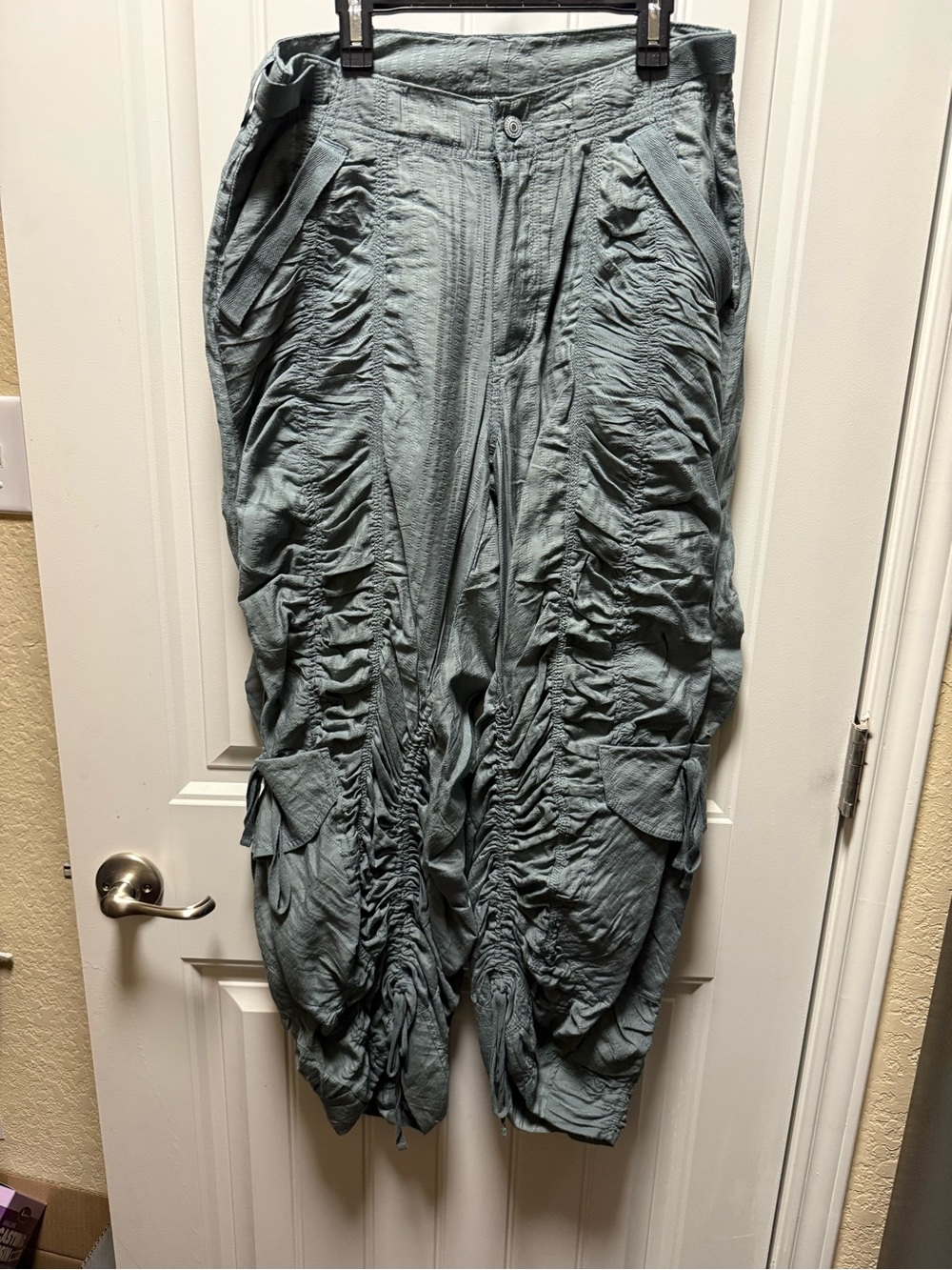 We The Free Scorpio Shirred Cargo Pants - Dusty Blue - Picture 7 of 12